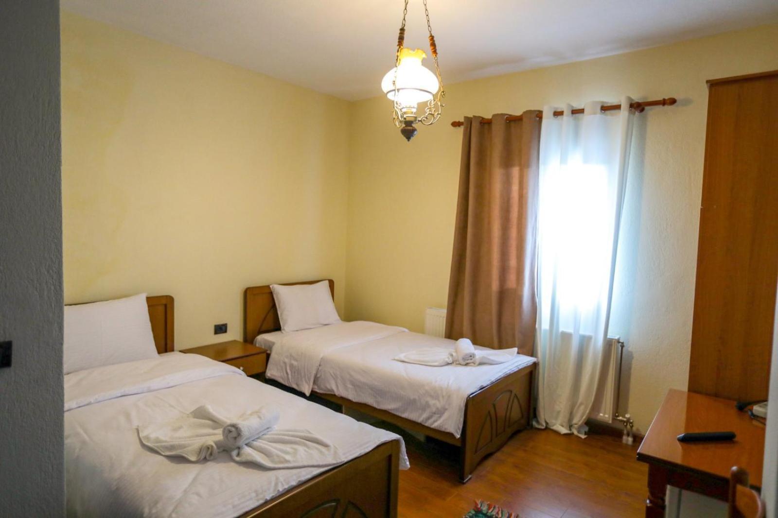 Vila Mata Voskopojë Exterior foto